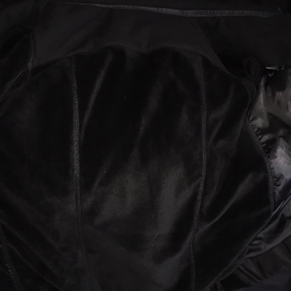 LULULEMON JACKET - Picture 7 of 8